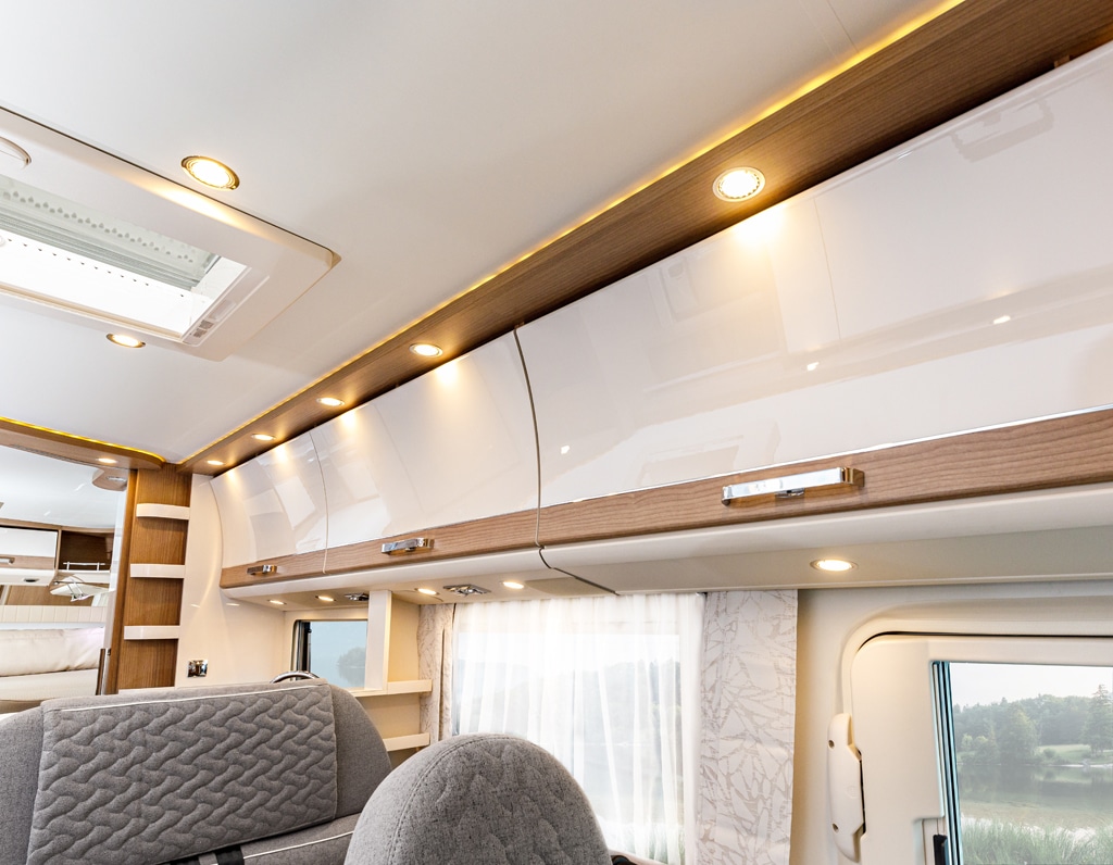 Premiere: Malibu T & I - Reisemobil International